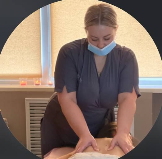 I'M OPEN TO BOTH COUPLES AND SINGLES WHO ARE LOOKING FORWARD TO RECEIVE THE BEST OFFER AND OUTSTANDING SERVICES TO STUN YOU A - Image 2